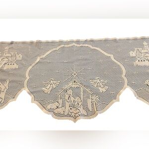 🌟 Bethlehem, Nativity scene. Beautiful lace mantle, window, or table runner.